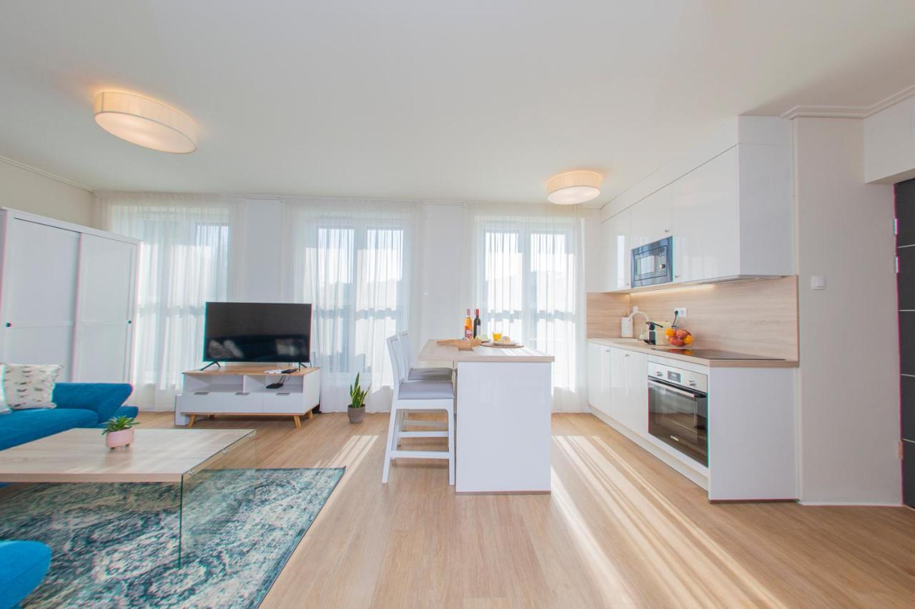 Sun Terrace Mini Penthouse Bestern セゲド エクステリア 写真