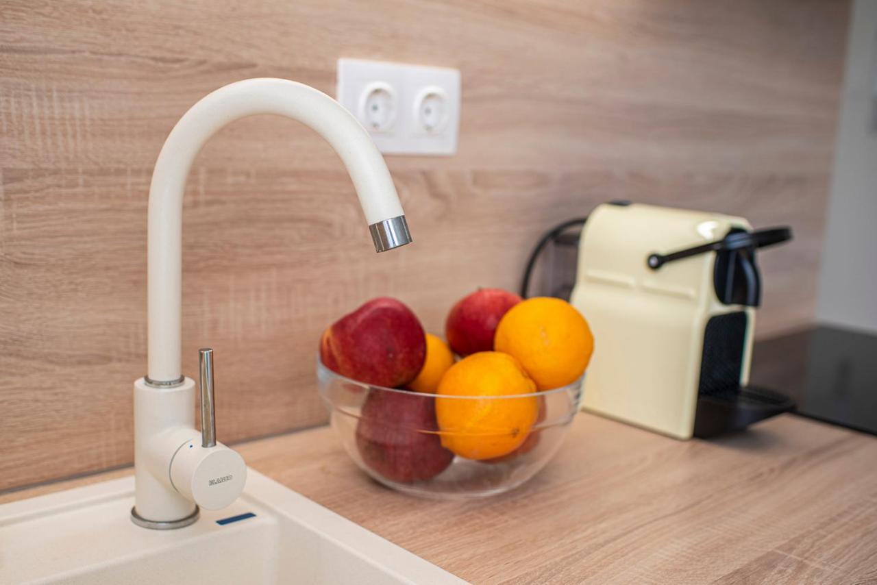 Sun Terrace Mini Penthouse Bestern セゲド エクステリア 写真